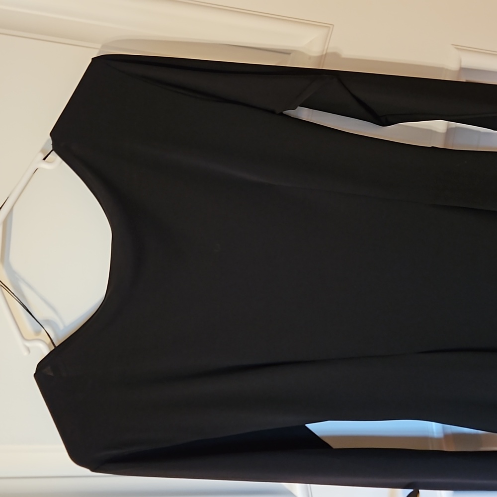 Sexy Faux Wrap Black Dress - Picture 5 of 12